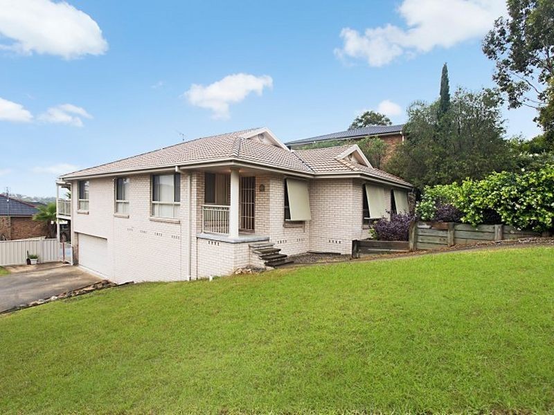 75 Crown Street, Belmont NSW 2280