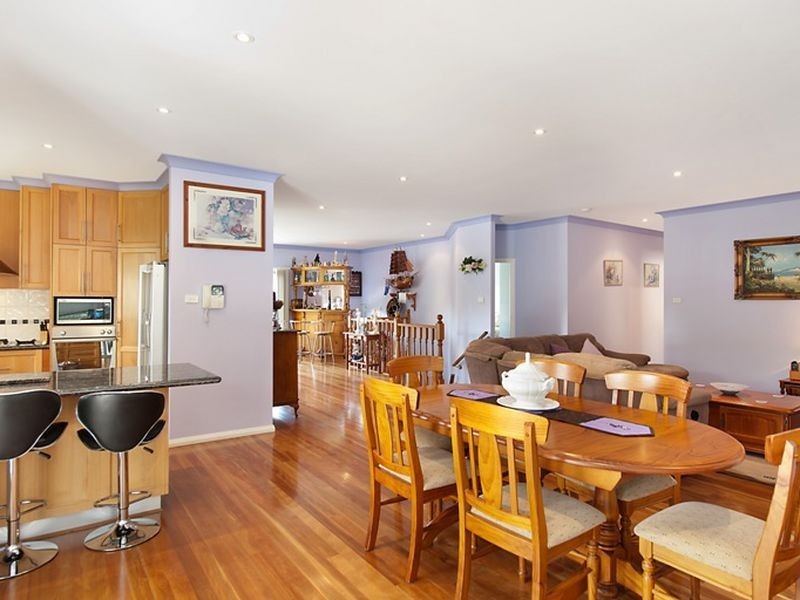 15 Crangan Bay Drive, Nords Wharf NSW 2281