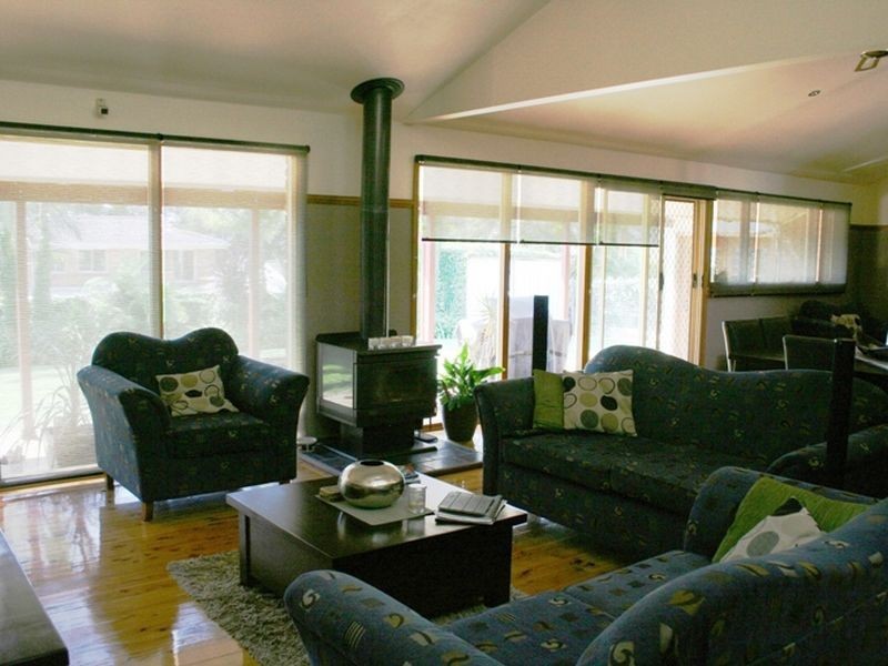 10 Ashby Street, Dudley NSW 2290