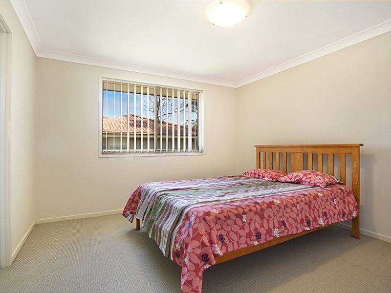 1 Gilmore Place, Cameron Park NSW 2285