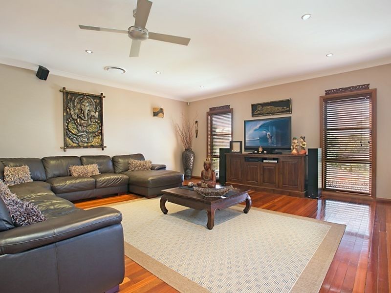 34 Park Royal Drive, Floraville NSW 2280