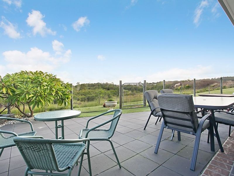 15 Siloam Drive, Belmont North NSW 2280