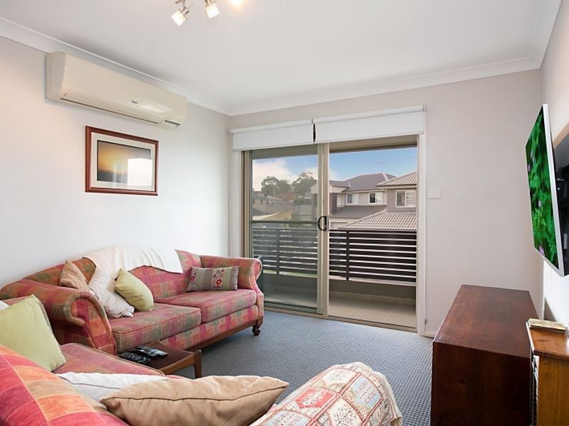 15 Siloam Drive, Belmont North NSW 2280