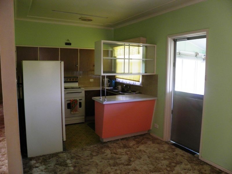 12 Violet Town Road, Tingira Heights NSW 2290