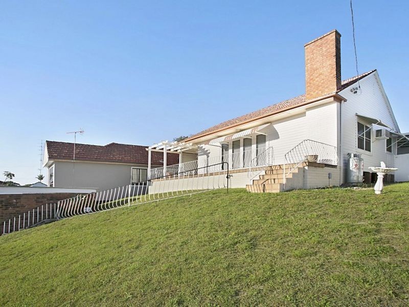 831 Pacific Highway, Belmont South NSW 2280