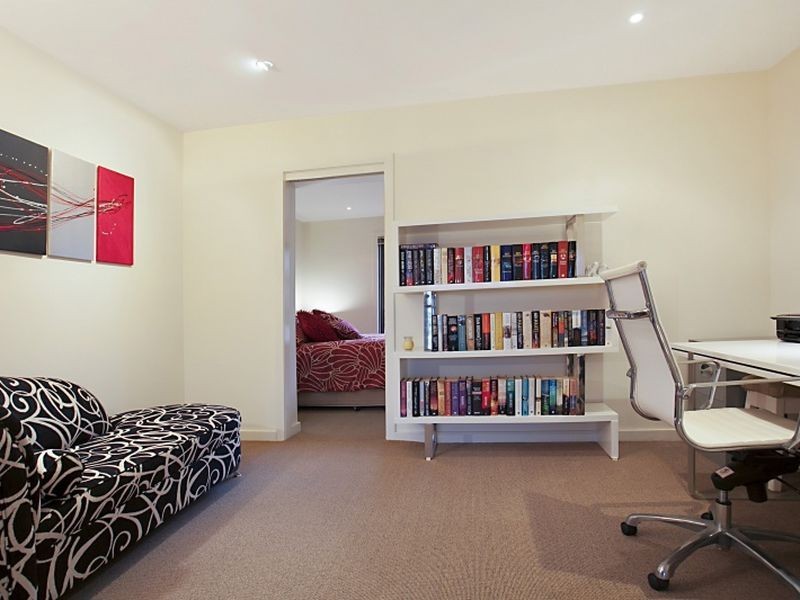 9 Dwyer Chase, Eleebana NSW 2282