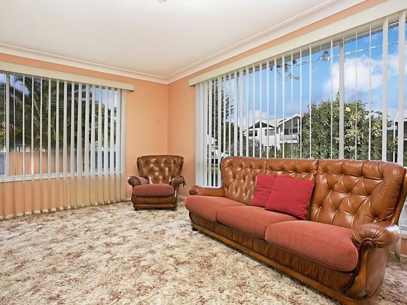 33a Dodds Street, Redhead NSW 2290