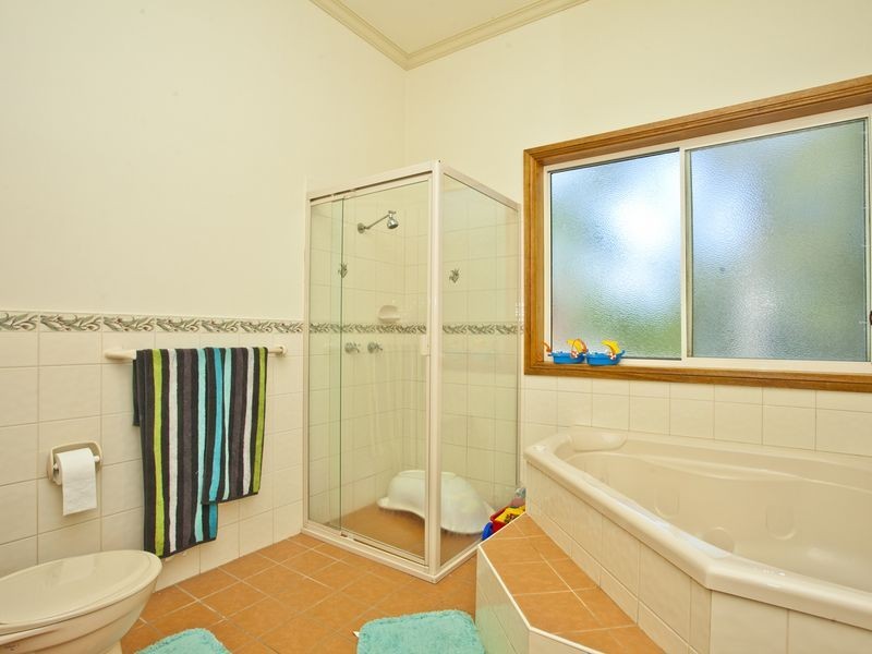 10 Teresa Close, Floraville NSW 2280