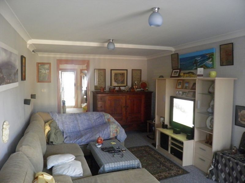 10/25-31 Haddon Crescent, Marks Point NSW 2280