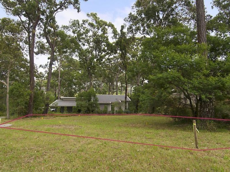 2 Two Ponds Lane, Murrays Beach NSW 2281