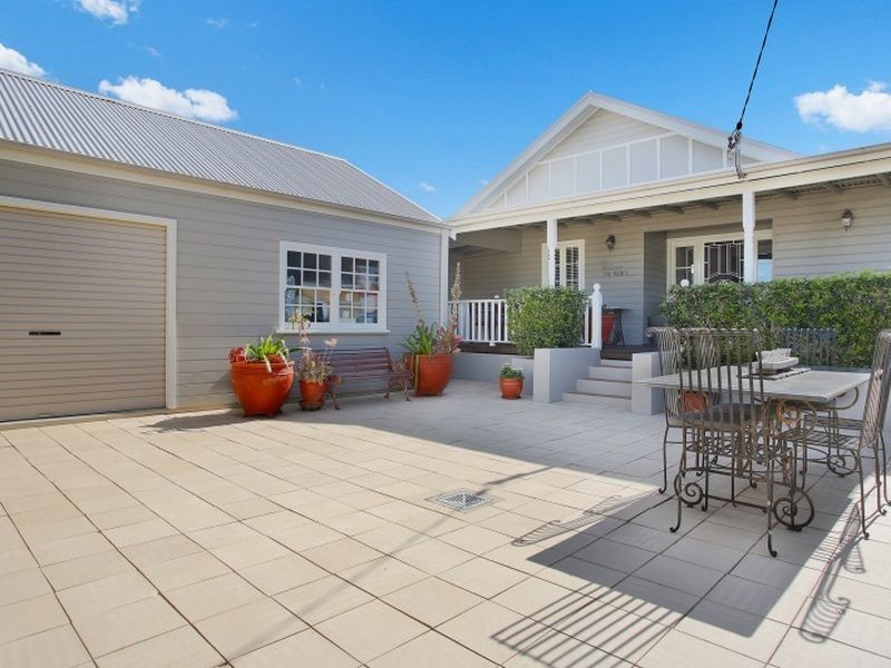 670 Pacific Highway, Belmont NSW 2280