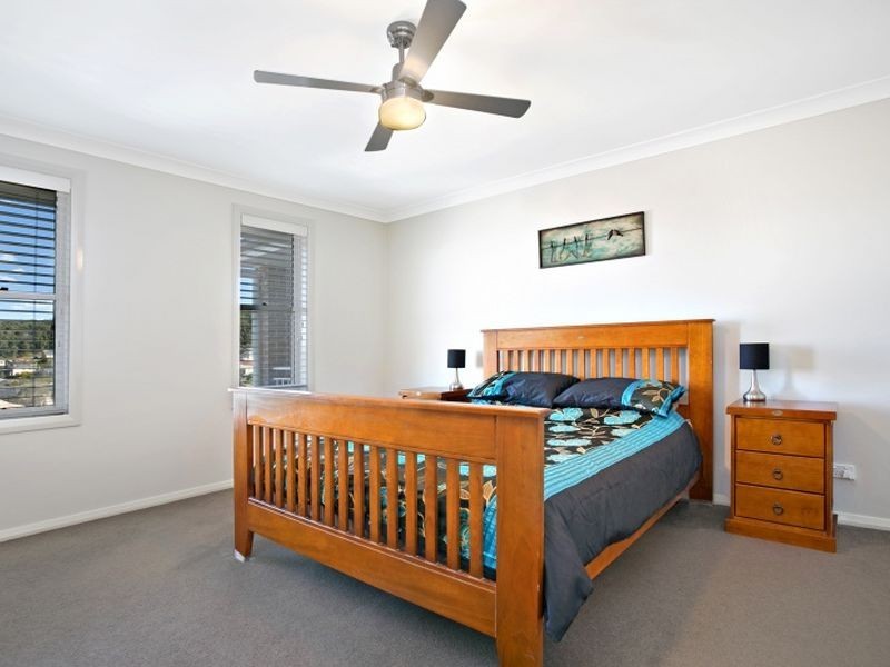 8 Sugarglider Court, Belmont NSW 2280