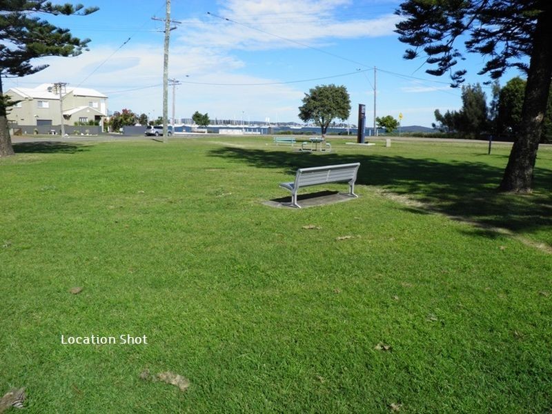 East 46 1a Gerald Street, Belmont NSW 2280