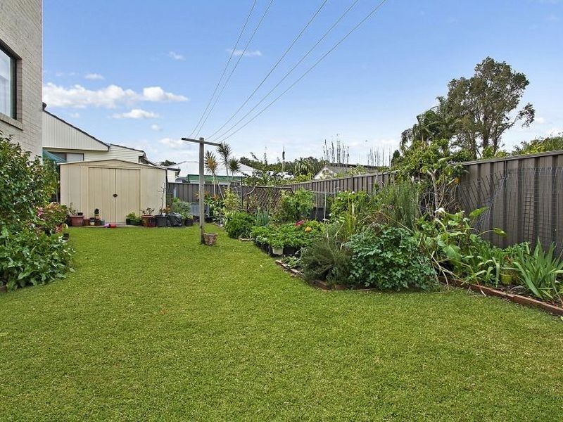 22 Lakeside Drive, Swansea NSW 2281