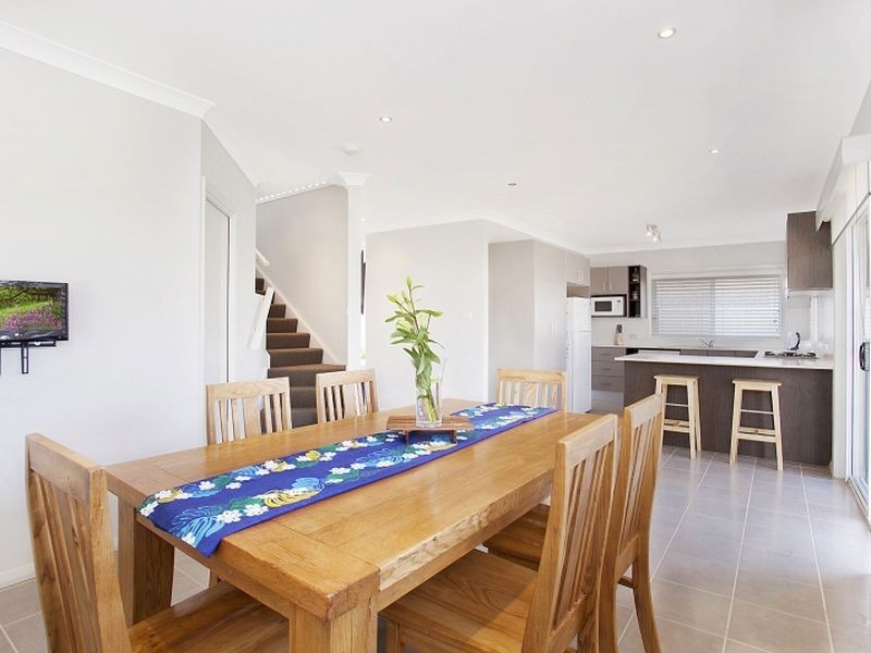 14 Siloam Drive, Belmont North NSW 2280