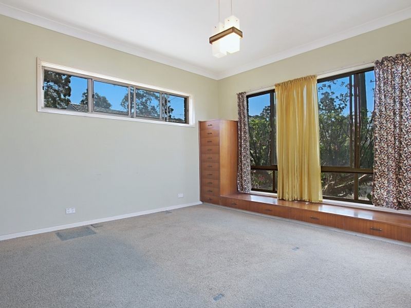 9 Mary Avenue, Belmont NSW 2280