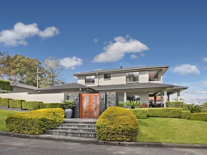38 Pannamena Crescent, Eleebana NSW 2282