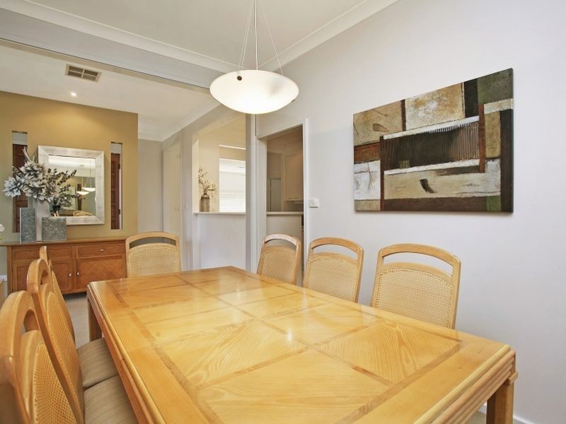 38 Pannamena Crescent, Eleebana NSW 2282