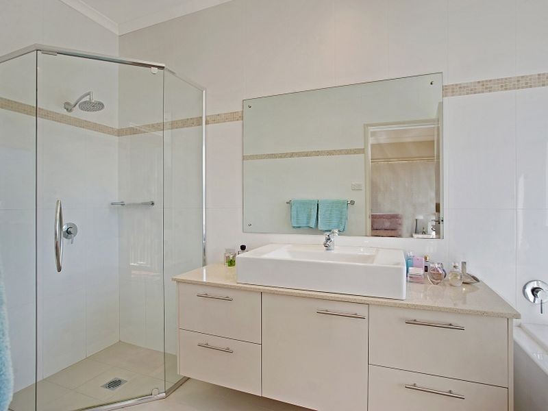 18b Beryl Street, Warners Bay NSW 2282