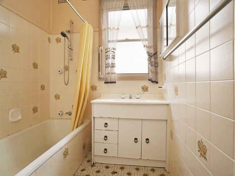 6 Bluebell Street, Belmont NSW 2280