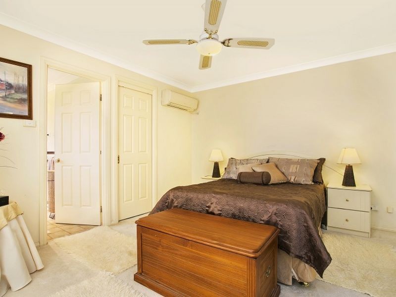 10 Caves Court, Caves Beach NSW 2281