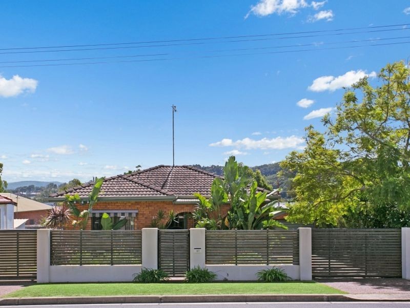 67 Yorston Street, Warners Bay NSW 2282