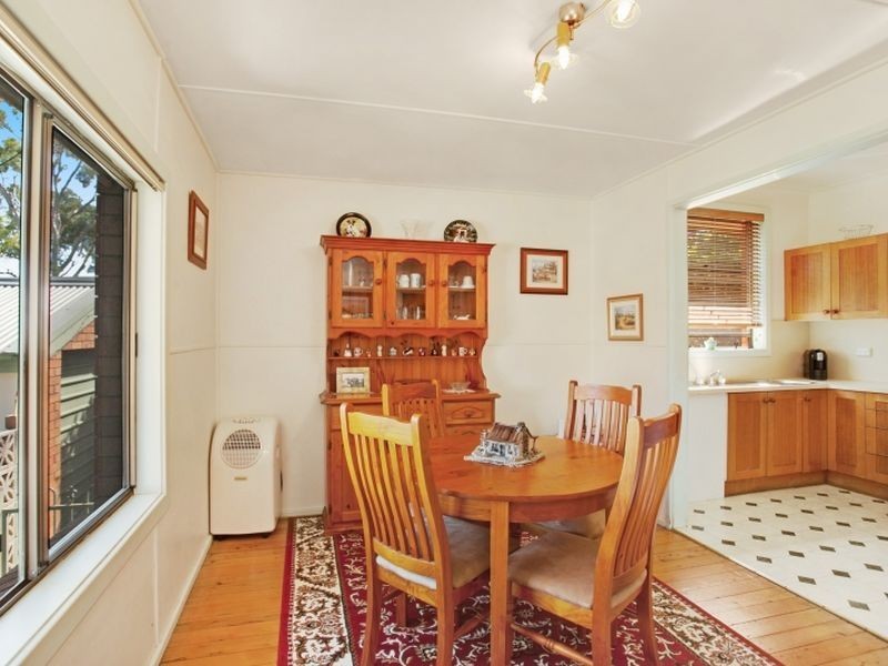 67 Yorston Street, Warners Bay NSW 2282