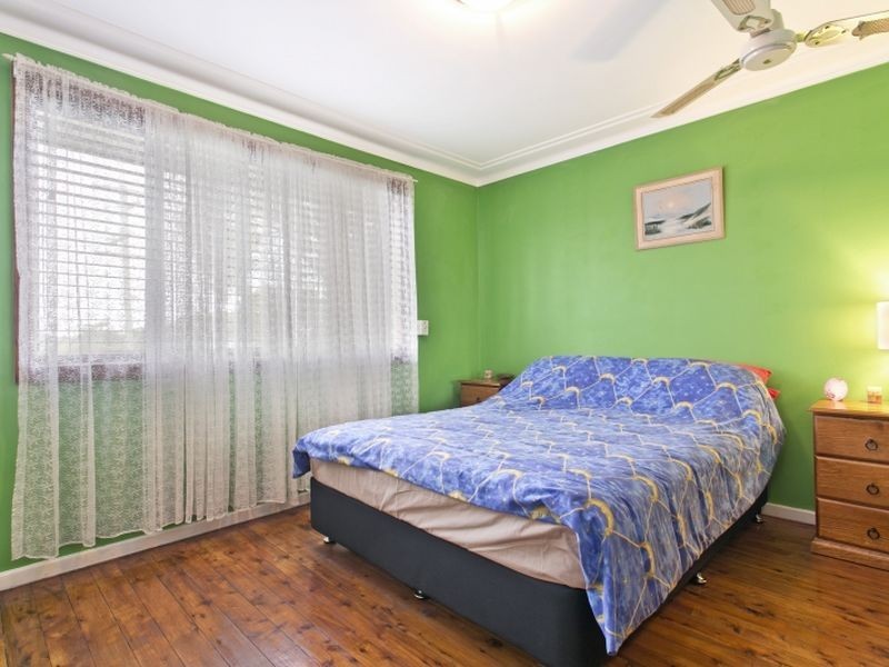 28 Leicester Avenue, Belmont North NSW 2280