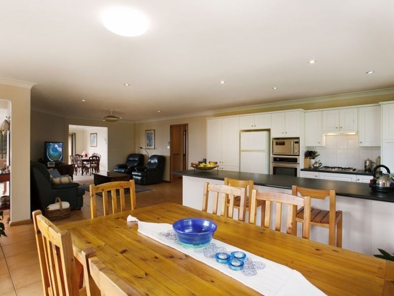 16 Twiston Street, Dudley NSW 2290