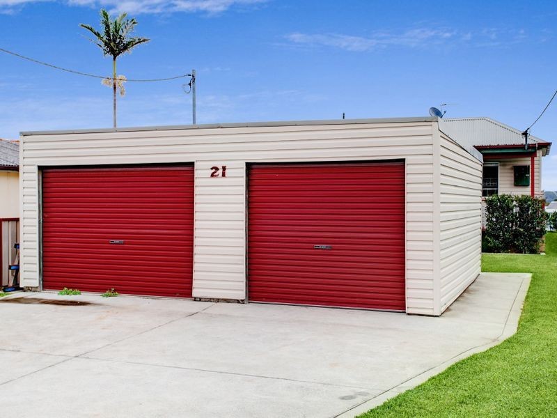 21 Marks Parade, Marks Point NSW 2280