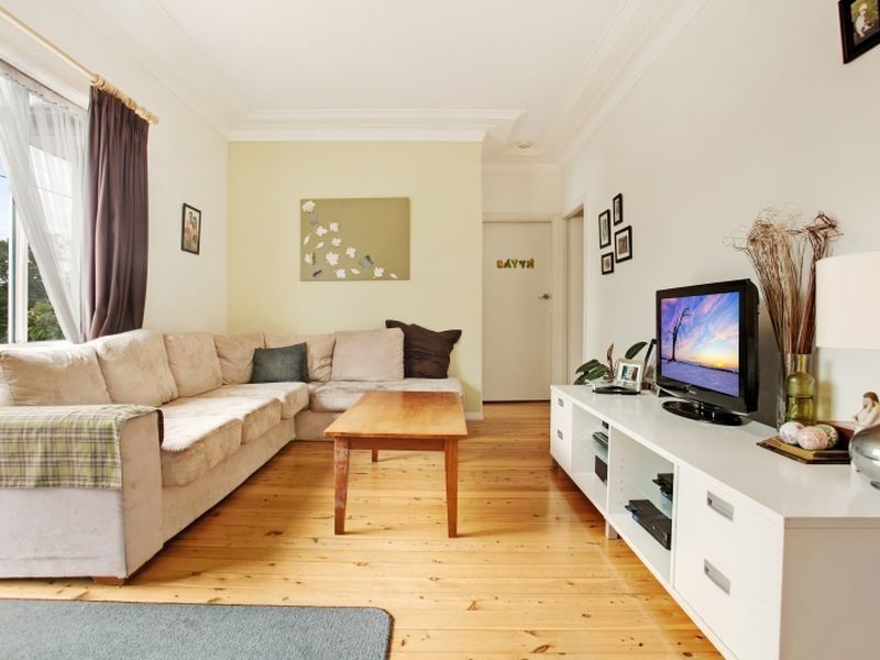 156 Wommara Avenue, Belmont North NSW 2280