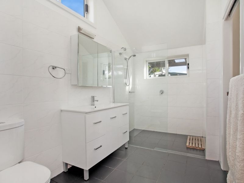 6a Clarke Street, Catherine Hill Bay NSW 2281