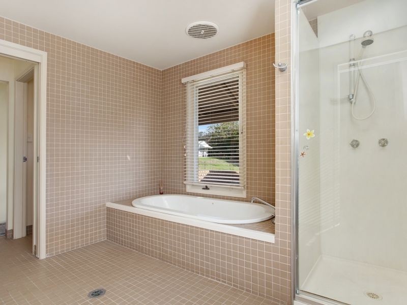 6a Clarke Street, Catherine Hill Bay NSW 2281