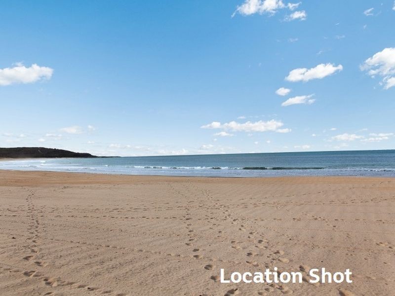 6a Clarke Street, Catherine Hill Bay NSW 2281