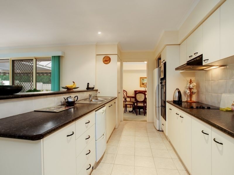 26 Seafarer Close, Belmont NSW 2280