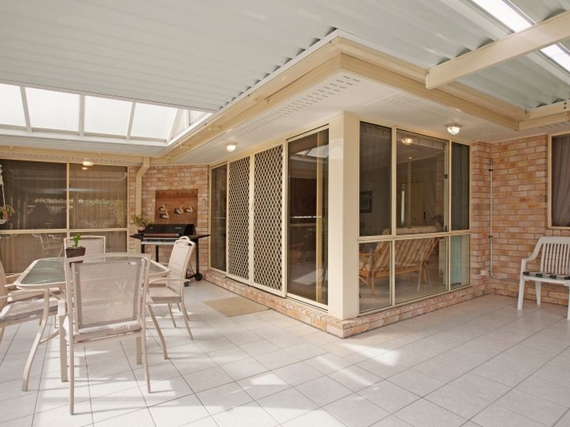 26 Seafarer Close, Belmont NSW 2280