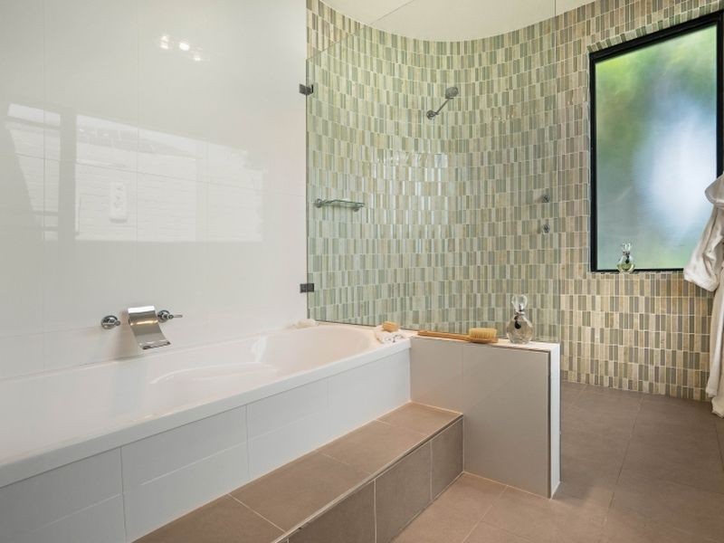 26 Bellevue Road, Belmont NSW 2280