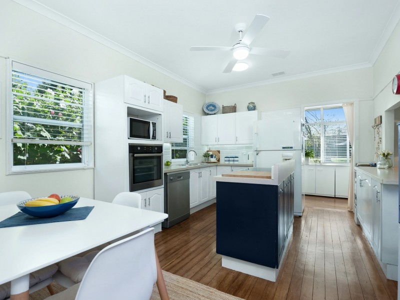 45 Livingstone Street, Belmont NSW 2280