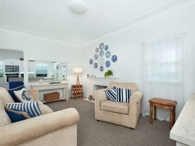 45 Livingstone Street, Belmont NSW 2280