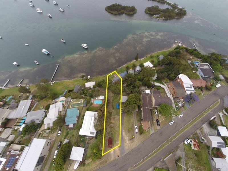 154 Marks Point Road, Marks Point NSW 2280