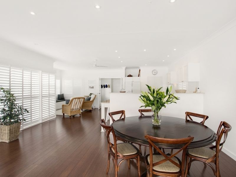 11 New Street, Belmont South NSW 2280