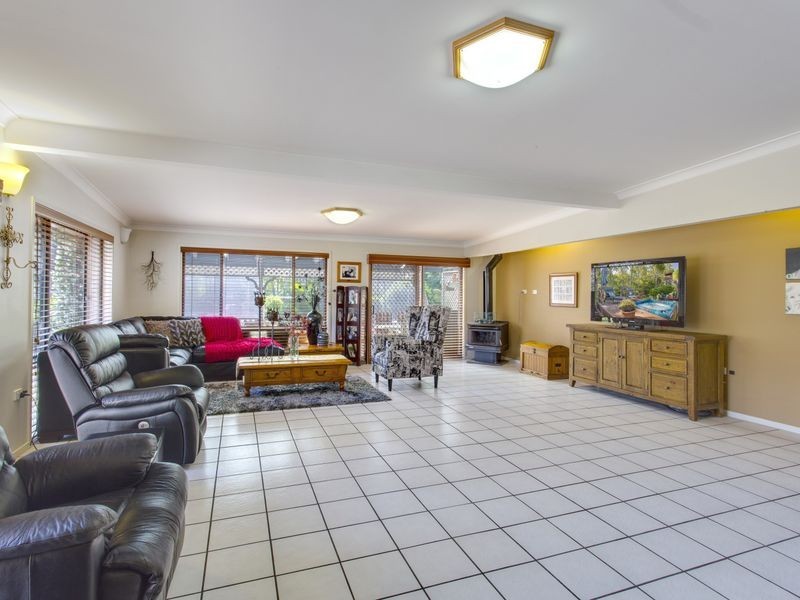 11 Seacroft Close, Belmont North NSW 2280