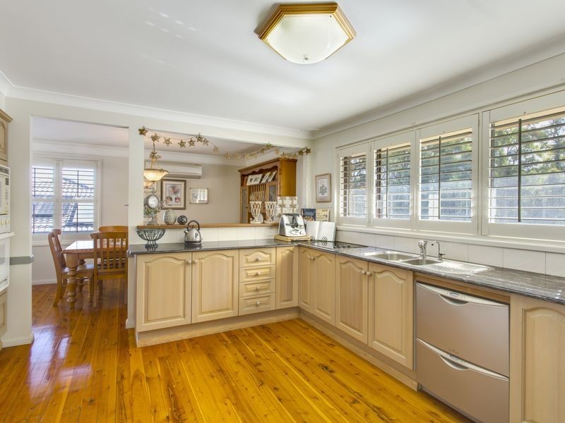 11 Seacroft Close, Belmont North NSW 2280