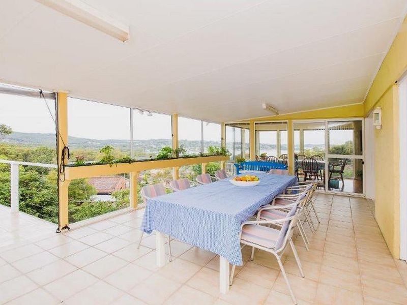 70 Croft Road, Eleebana NSW 2282