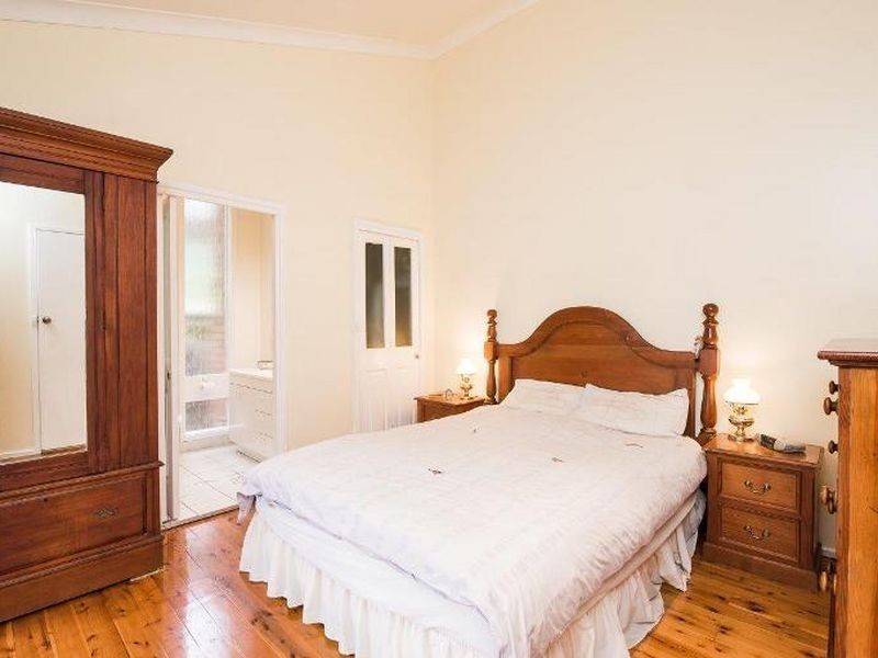 70 Croft Road, Eleebana NSW 2282