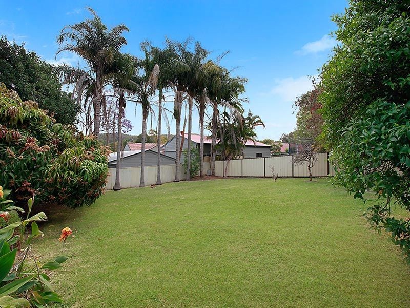 314 Pacific Highway, Belmont North NSW 2280