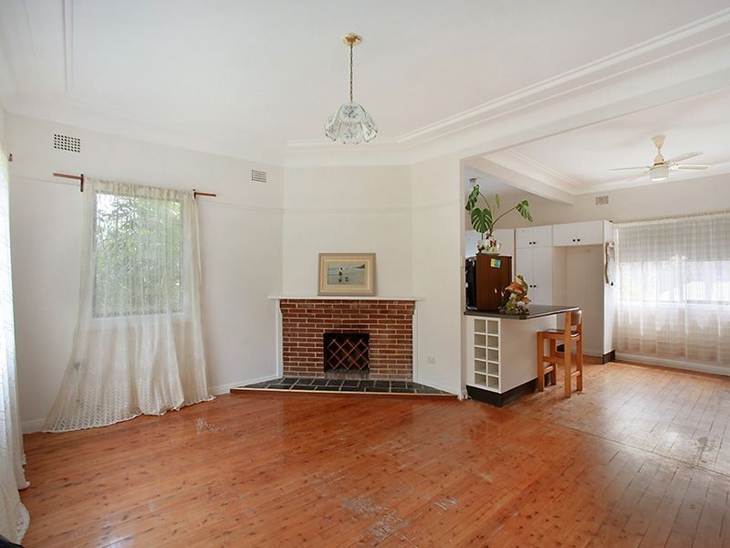 314 Pacific Highway, Belmont North NSW 2280