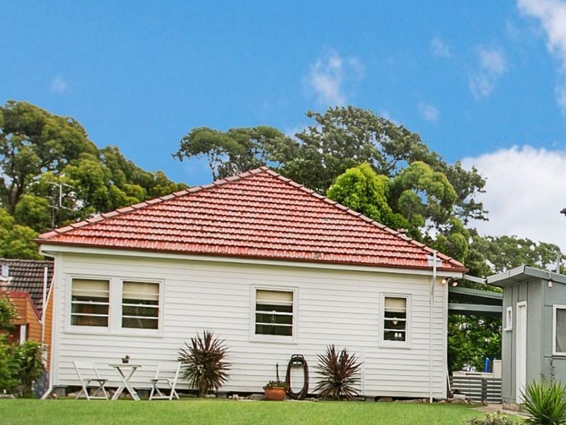 27 Lees Street, Charlestown NSW 2290