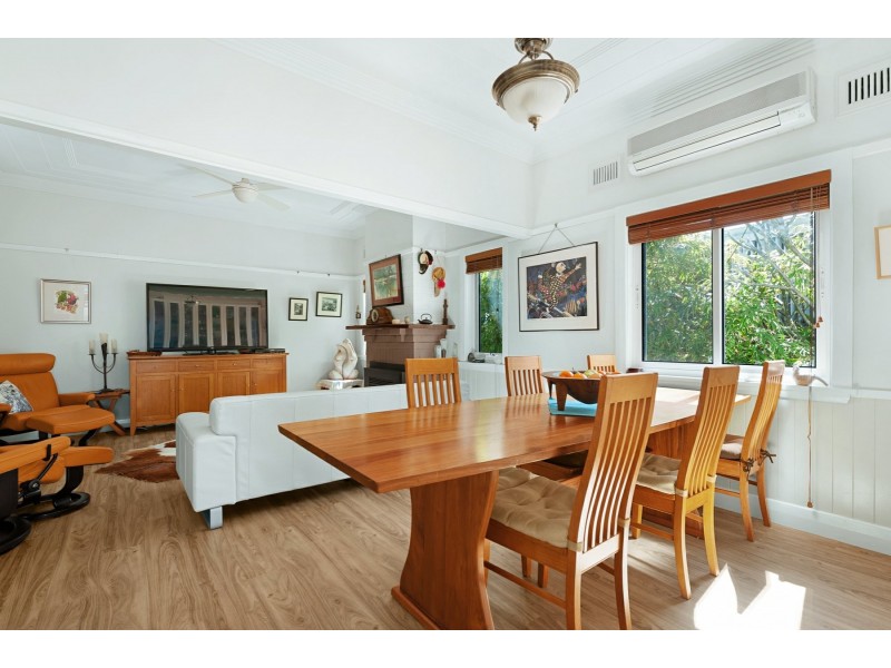 9 Bellevue Road, Belmont NSW 2280