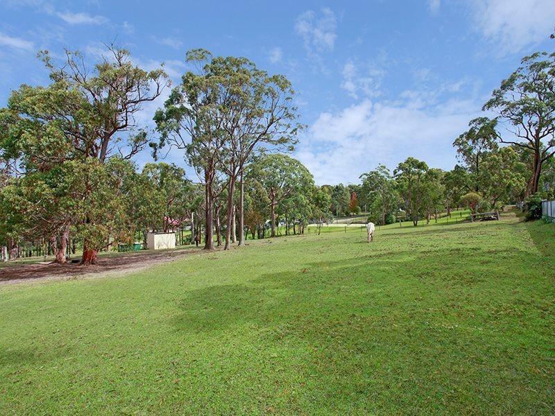 11 Eagles Nest Close, Belmont North NSW 2280